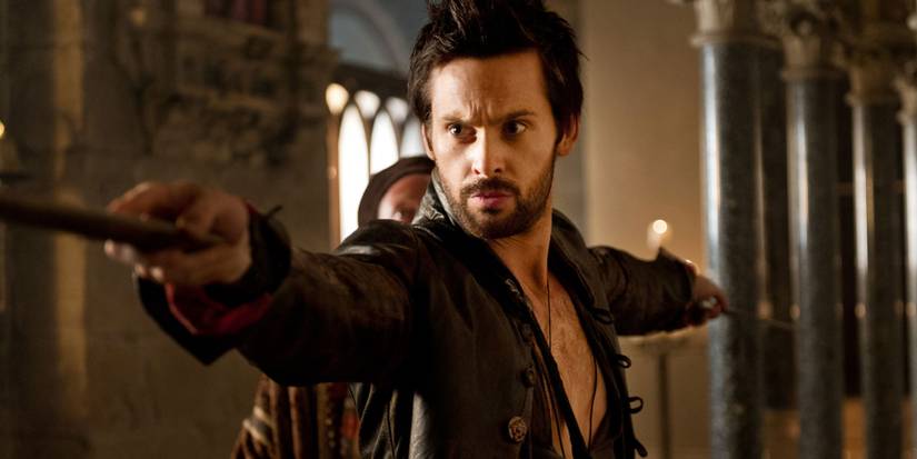Leonardo fends off foes in Da Vinci's Demons