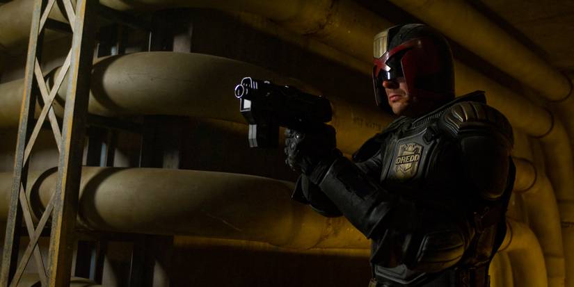 Dredd hunts criminals in Dredd