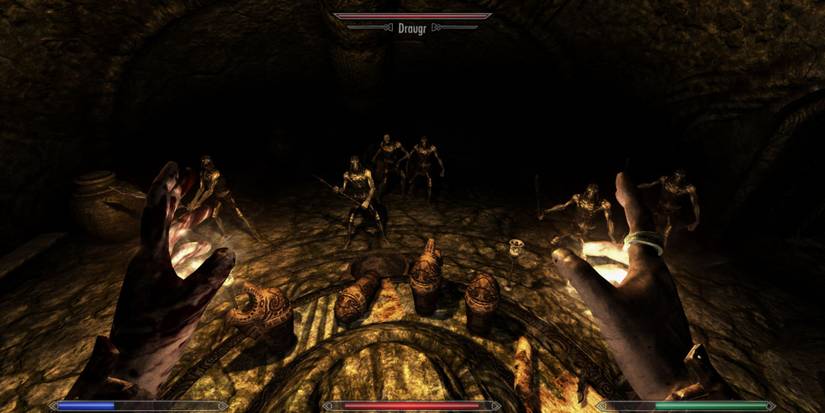 Skyrim Fighting Off Draugr