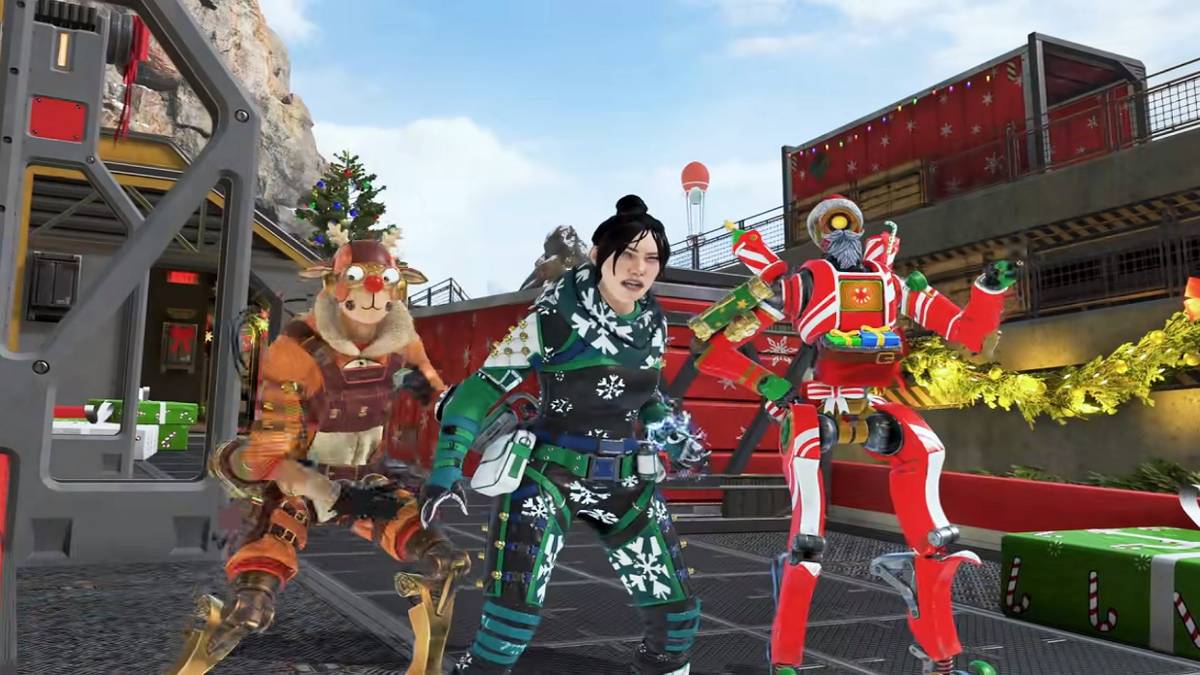 octane wraith pathfinder on train