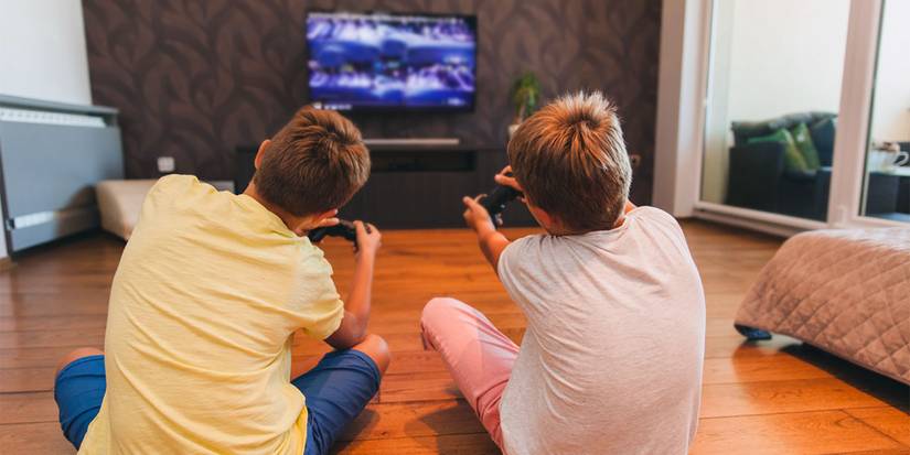 kids playing video games violent