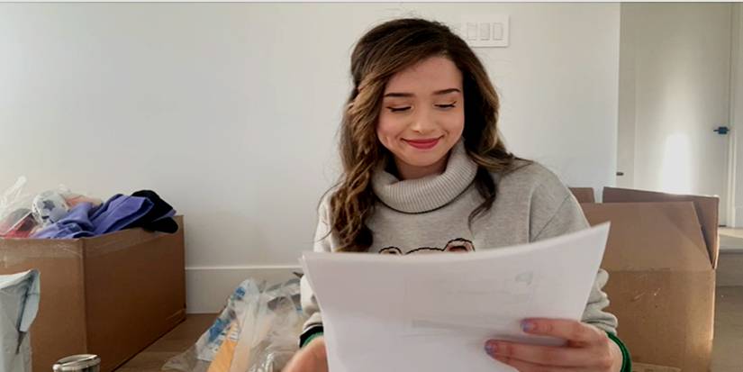 pokimane reading boyfriend resume