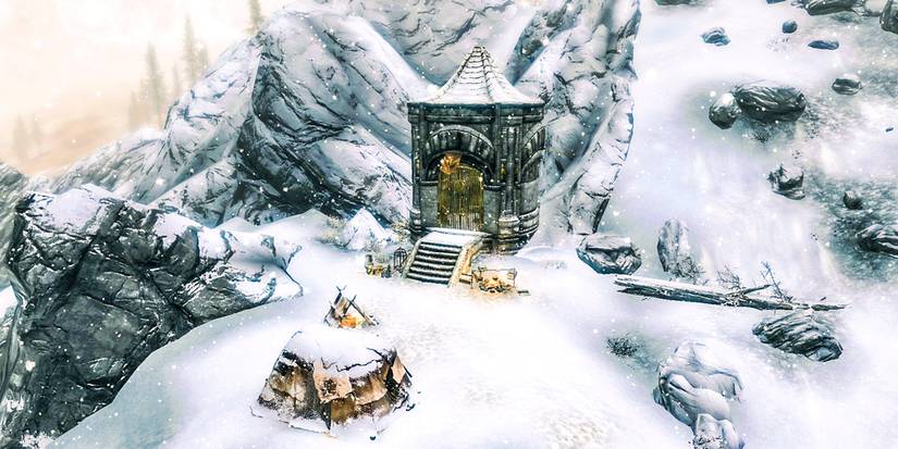 elevator leaving a dwarven ruin next to a campsite