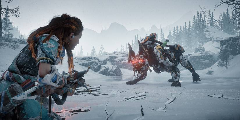 Aloy facing off against a robot bull in Horizon Zero Dawn