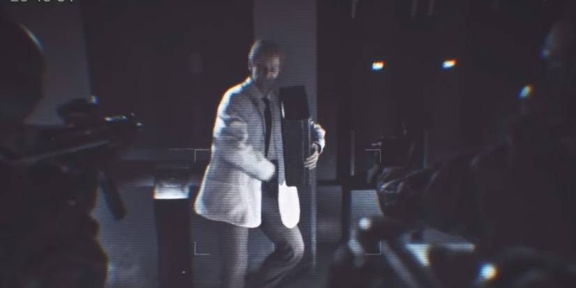 Hunk facing William Birkin - Resident Evil Hunk Facts