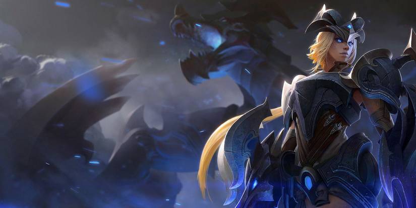 Shyvana and one of her Skins - League of Legends Shyvana Guide