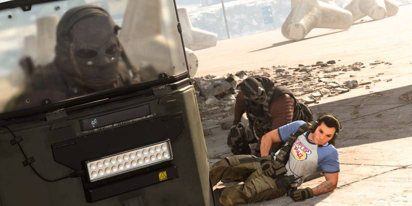 Warzone Downed Player