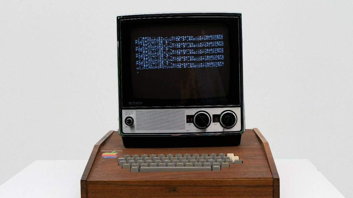 apple 1 ebay auction rare computer sony monitor