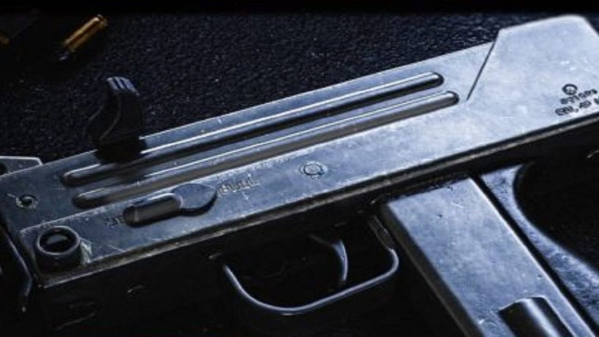 warzone-mac-10-close-up