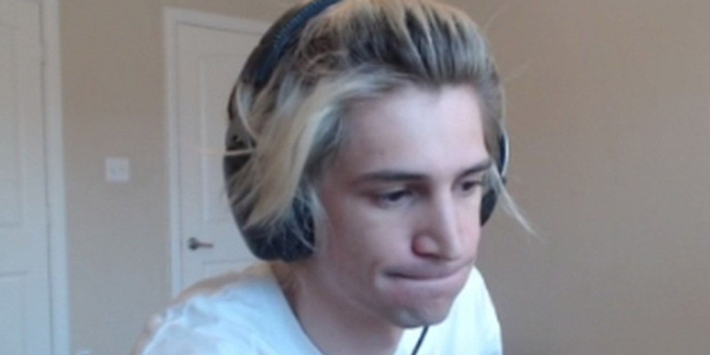 xqc frustrated headset twitch rust streamer