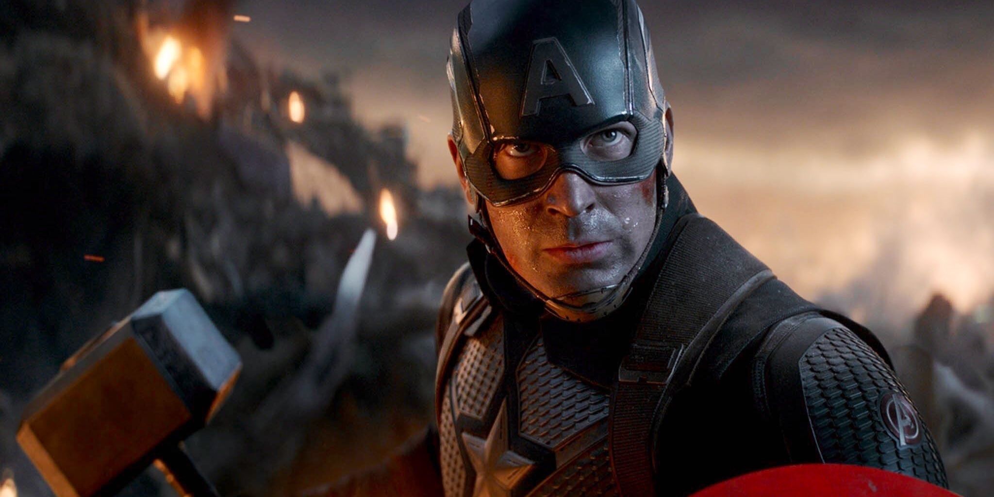 Captain America wielding Thor's hammer in Avengers Endgame