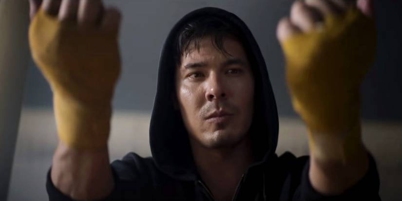 Is Cole Young Scorpion's son or Sub-Zero's brother? Mortal Kombat trailer