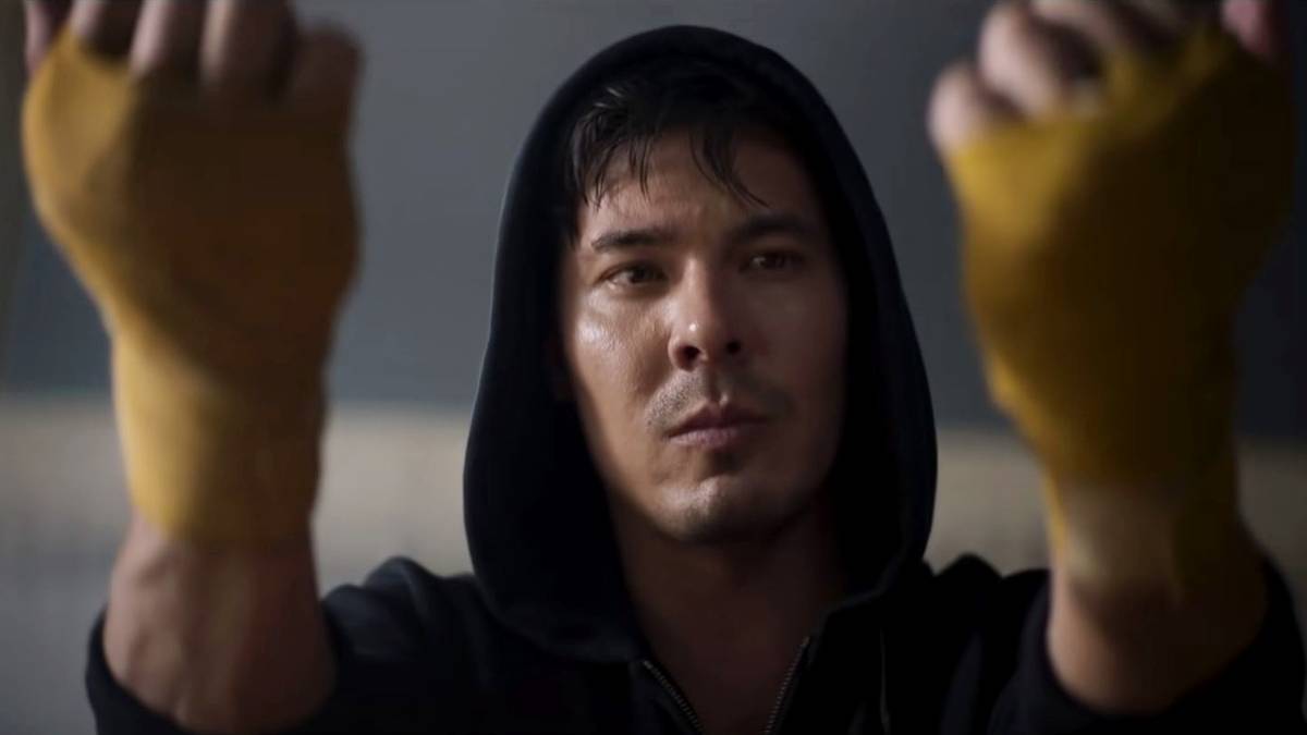 Is Cole Young Scorpion's son or Sub-Zero's brother? Mortal Kombat trailer