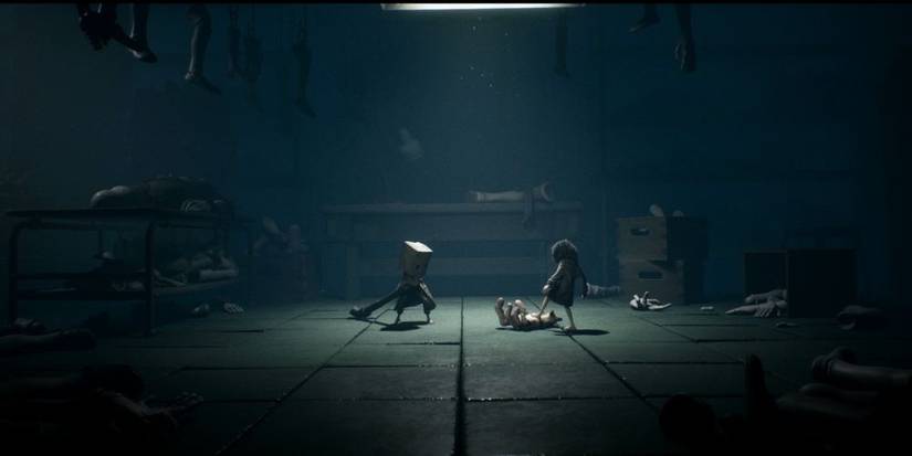 Little Nightmares 2 Mono in Combat