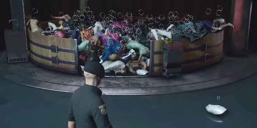 Hitman 3. Eliminating everyone on a stage.
