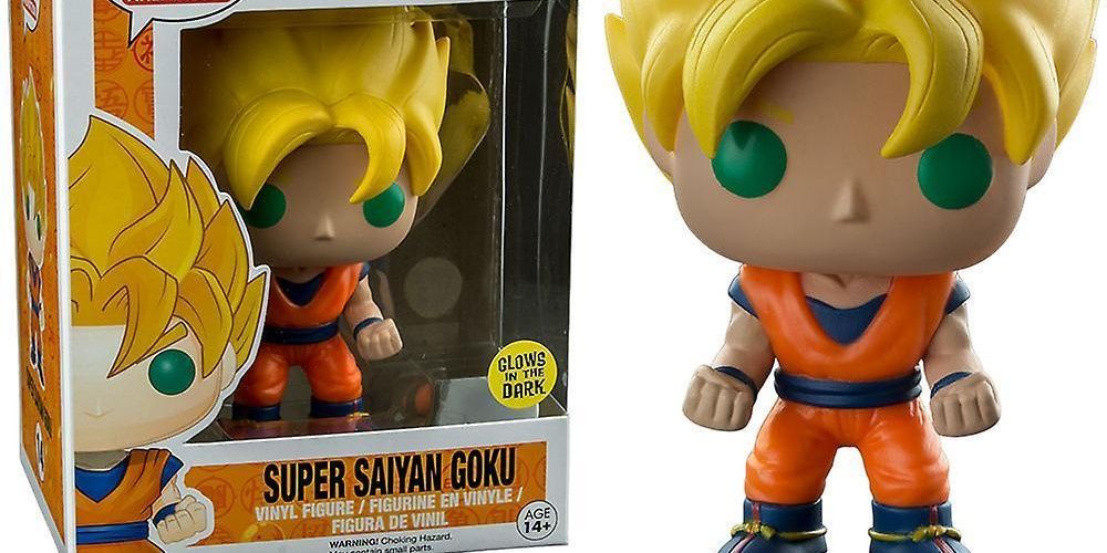 Blonde-haired Super Saiyan Goku from Dragon Ball Z, clenching his fists.