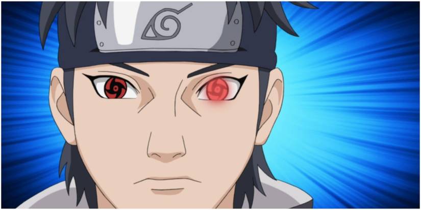 Shisui Using His Mangekyo Sharingan