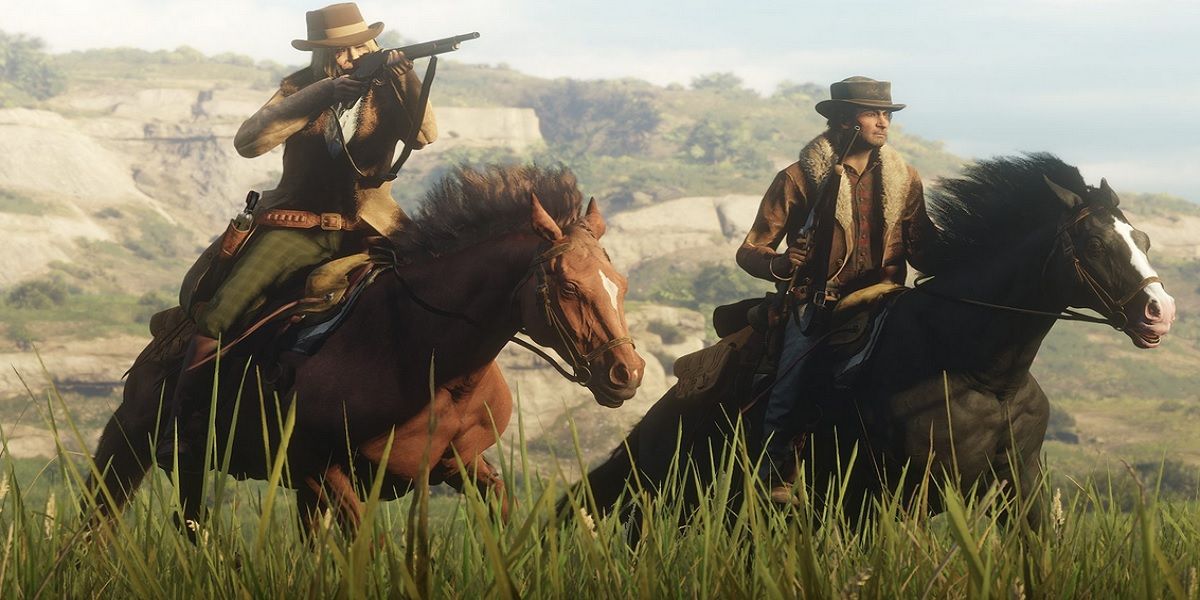 Red Dead Online players on horseback wielding a shotgun