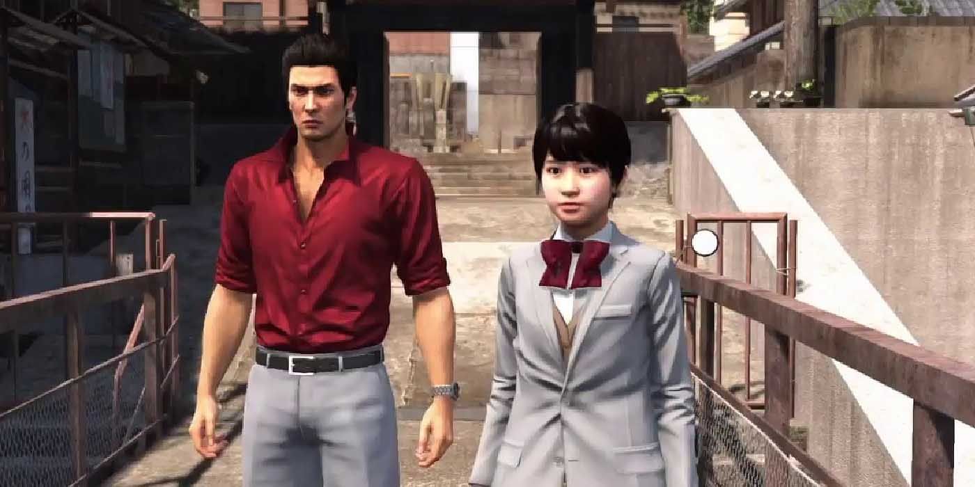 Helping the girl who leapt through time in Yakuza 6.