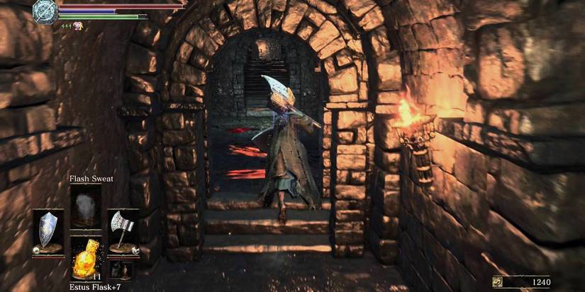 entrance to a room where one finds the mimic with an estus shard.