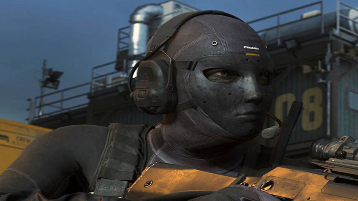 invisible-roze-skin-close-up-warzone