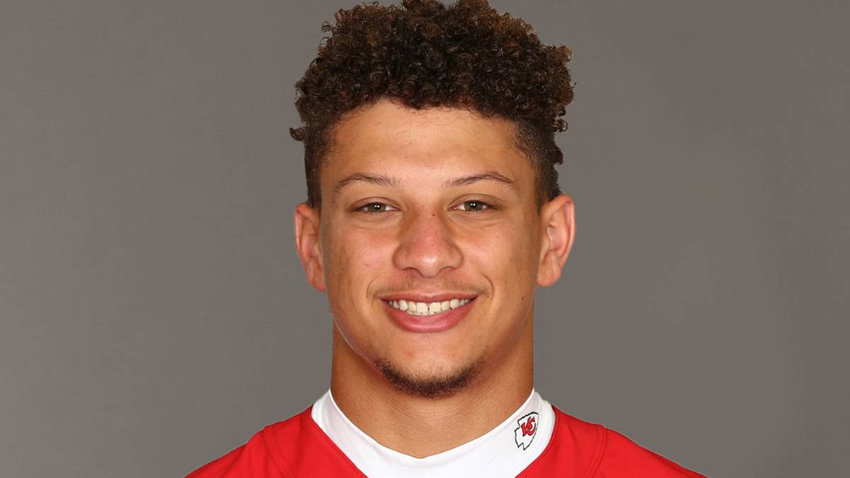 patrick mahomes kansas city jersey warzone