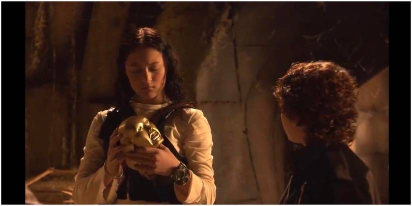 spy kids indiana jones statue