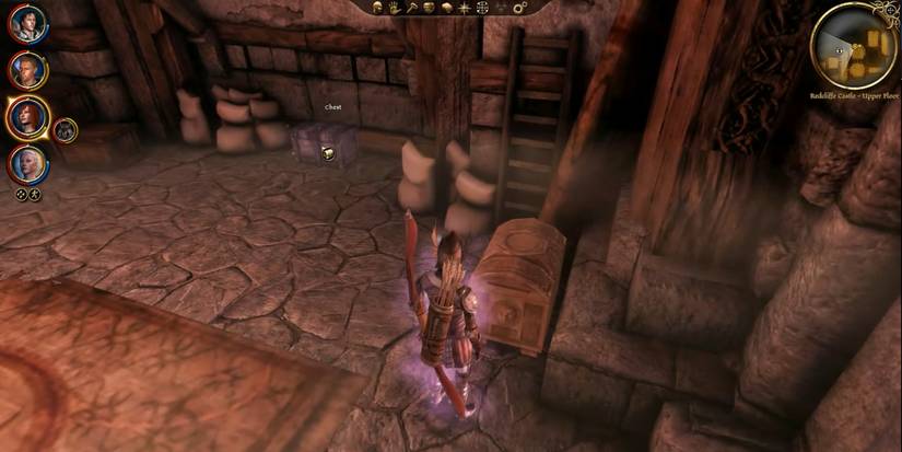 Dragon Age Origins Screenshot Of Chest Inside Redcliffe Castle Vault