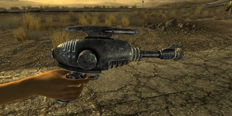 Fallout New Vegas Vs Fallout 4 Which Game Is Better Game Rant Fallout New Vegas Vs Fallout 4 Which Game Is Better Game Rant