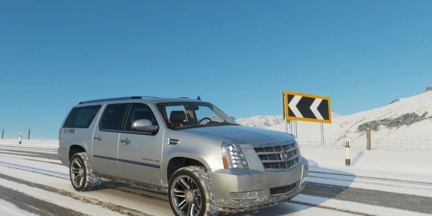Forza Horizon 4 Cadillac Escalade ESV driving down winter road