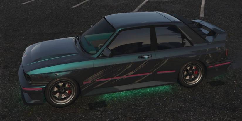 The Sentinel Classic customized in GTA online