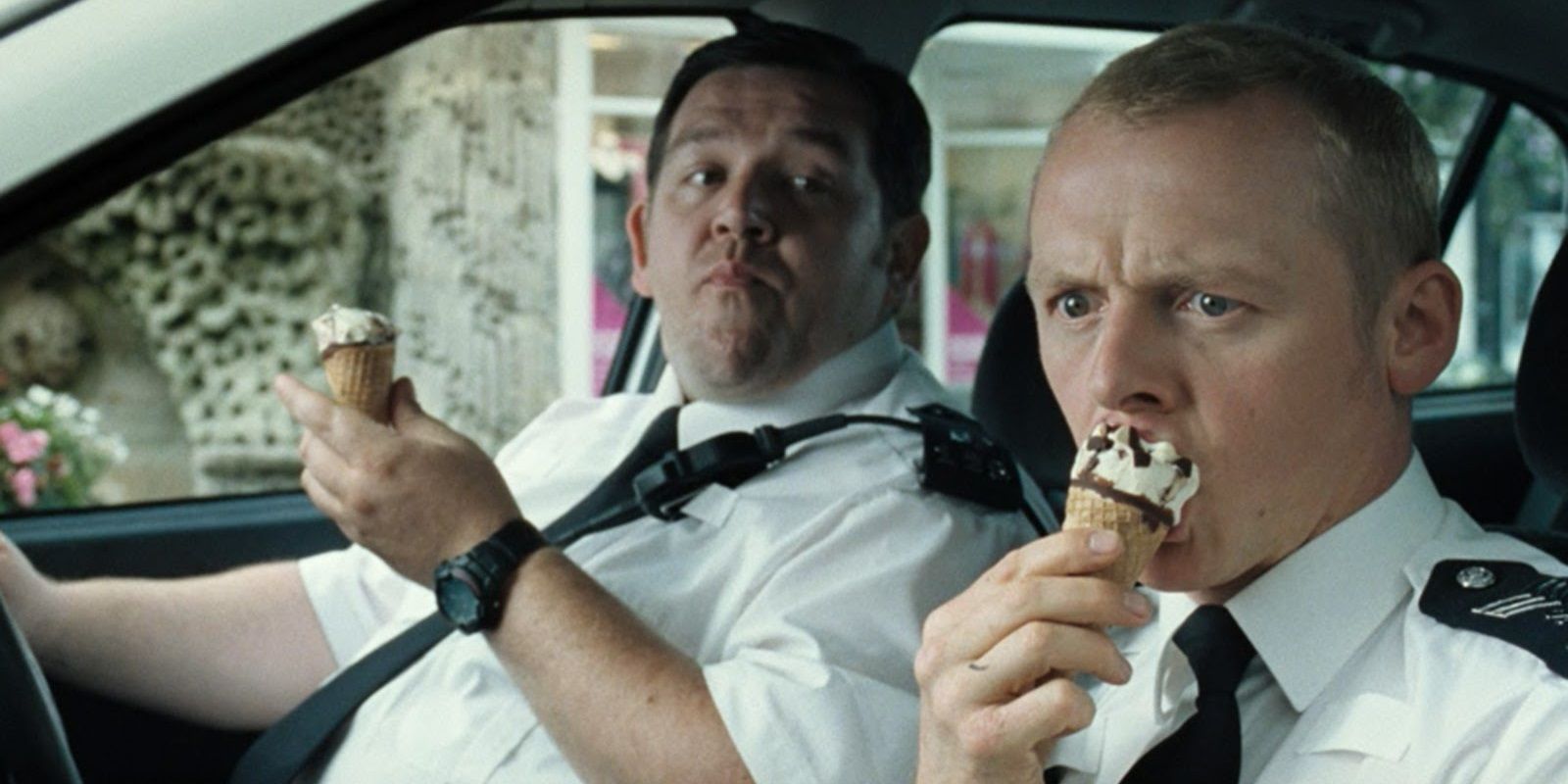 Simon Pegg as Nicholas and Nick Frost as Danny in Hot Fuzz