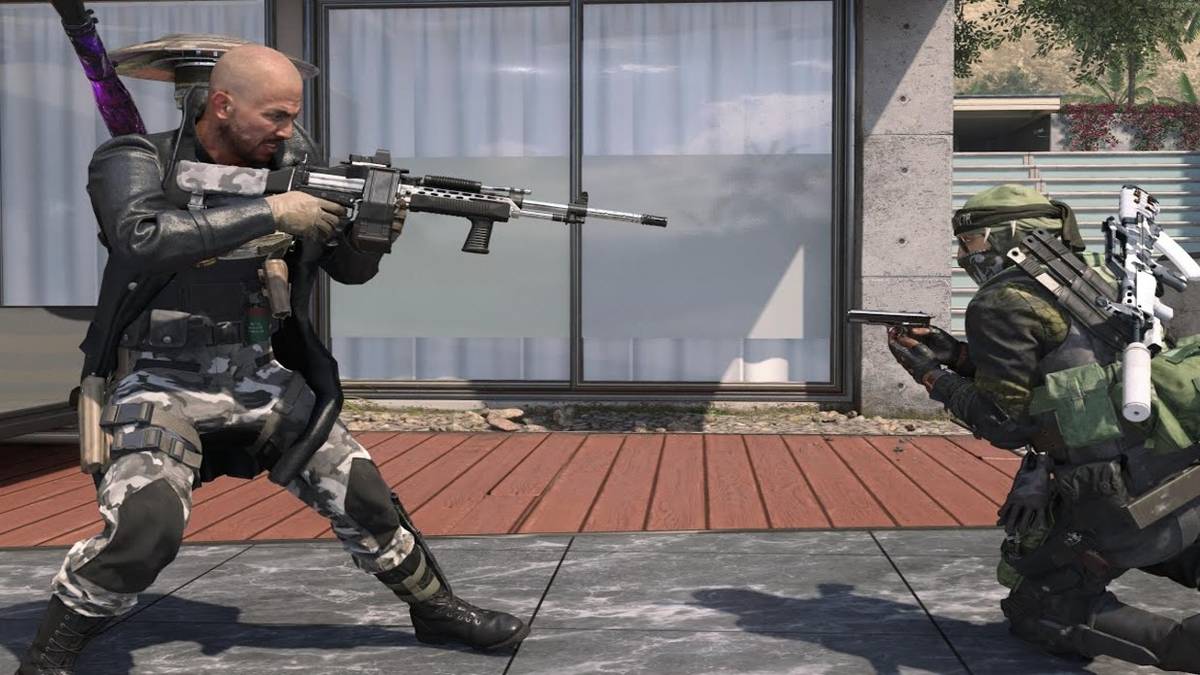 cod black ops cold war tactical roll finisher being used in-game