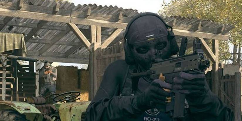 Roz Cod Why Call of Duty Fans Aren't Happy About the Roze Rook Skin