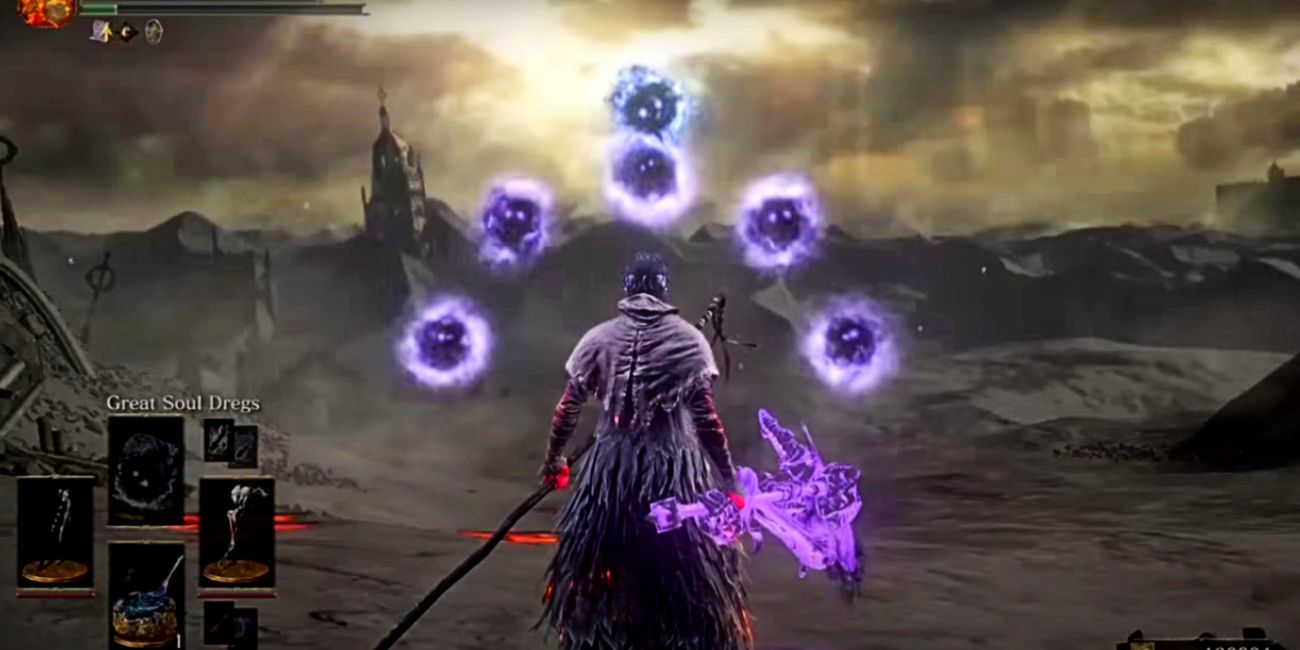player casting a dark sorcery while holding the crucifix of the mad king.