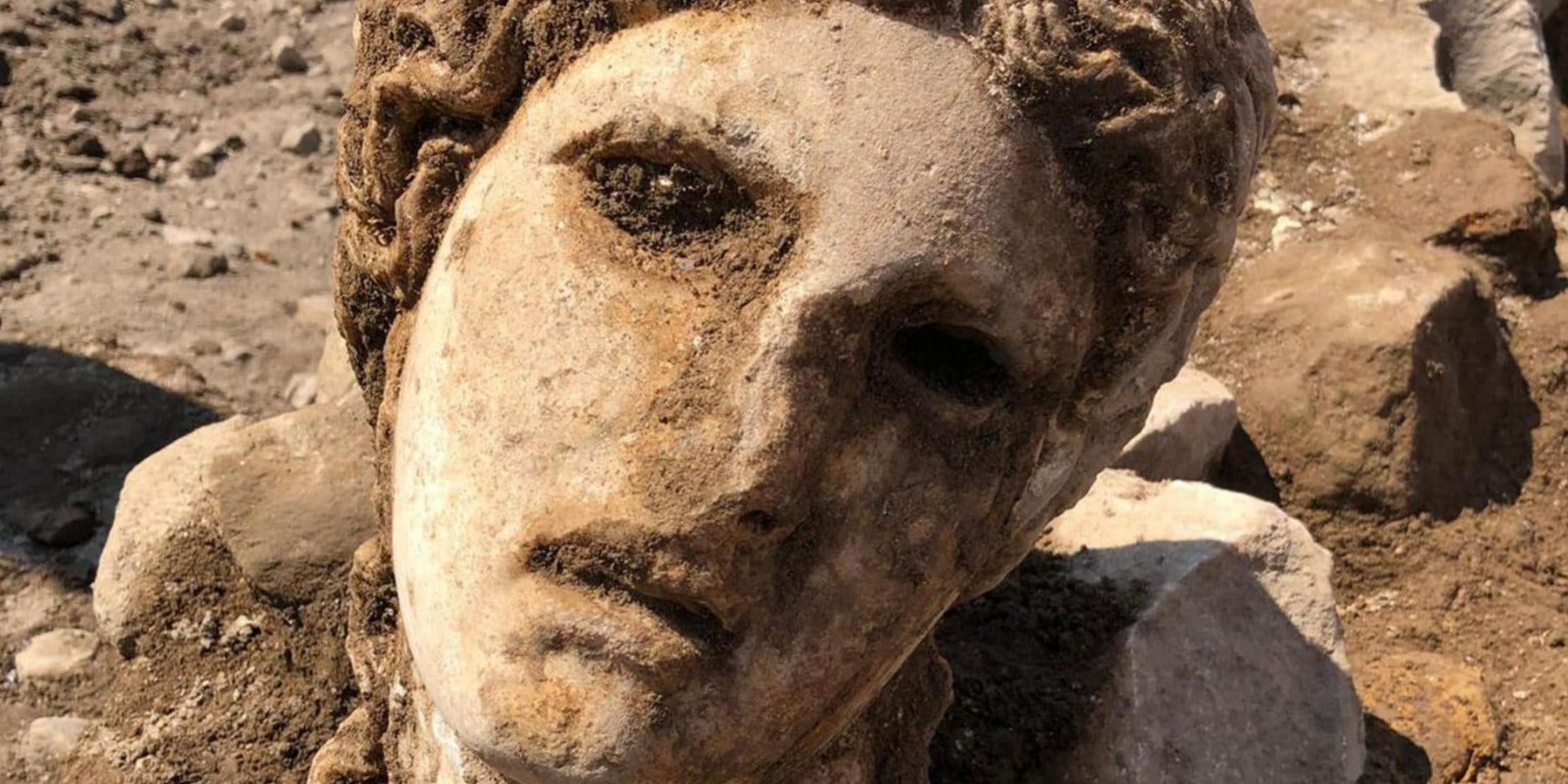 A greek statue of Dionysus