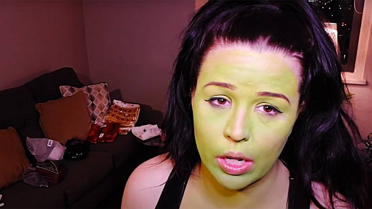 Kaceytron during Halloween livestream