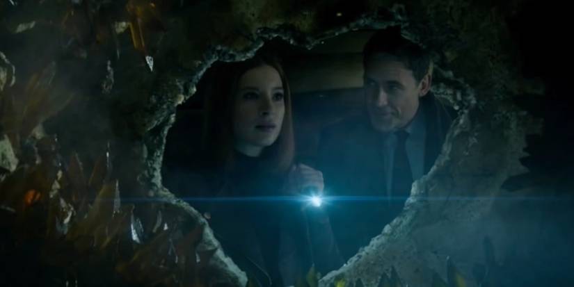 leslie larr and morgan edge in superman and lois