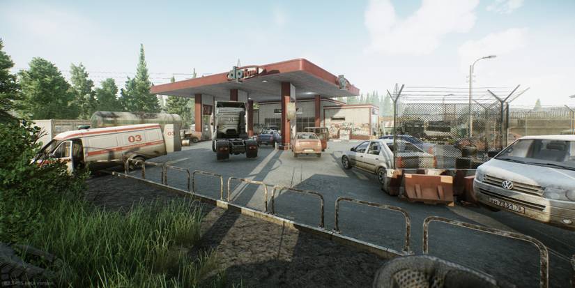Customs-GasStation-Outside Tarkov