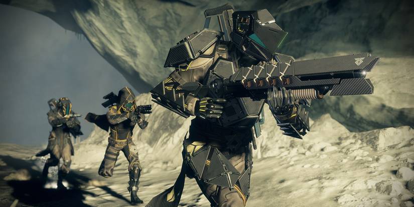 Destiny 2 Guardian Weilding Sleeper Simulant