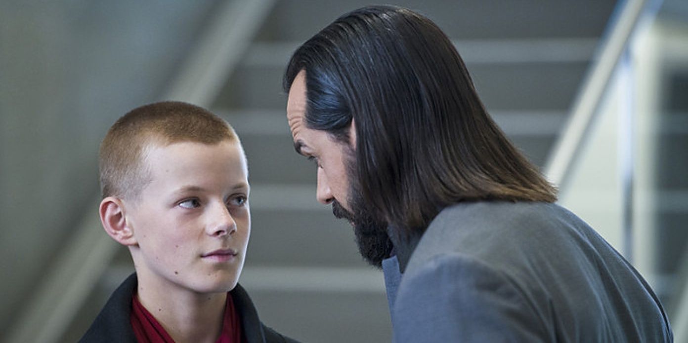 Legends of Tomorrow Per Degaton with Vandal Savage