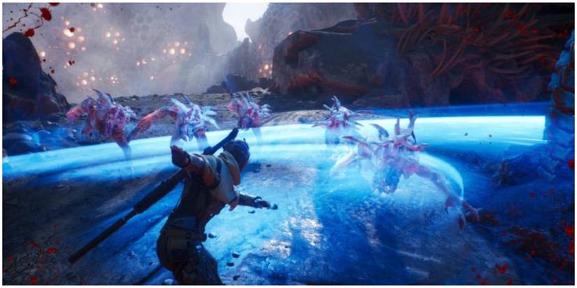 Outriders Reaver Trickster Hitting A Wave Of Enemies