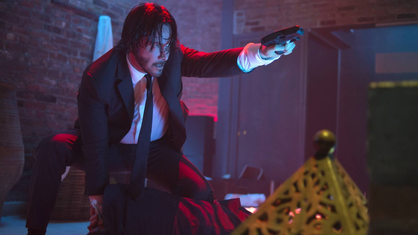 The Red Circle nightclub shootout in John Wick