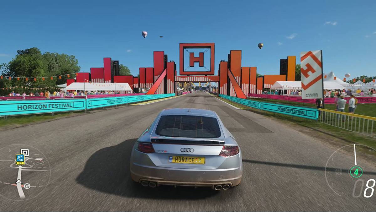 forza-horizon-4-pc-car-driving-towards-event