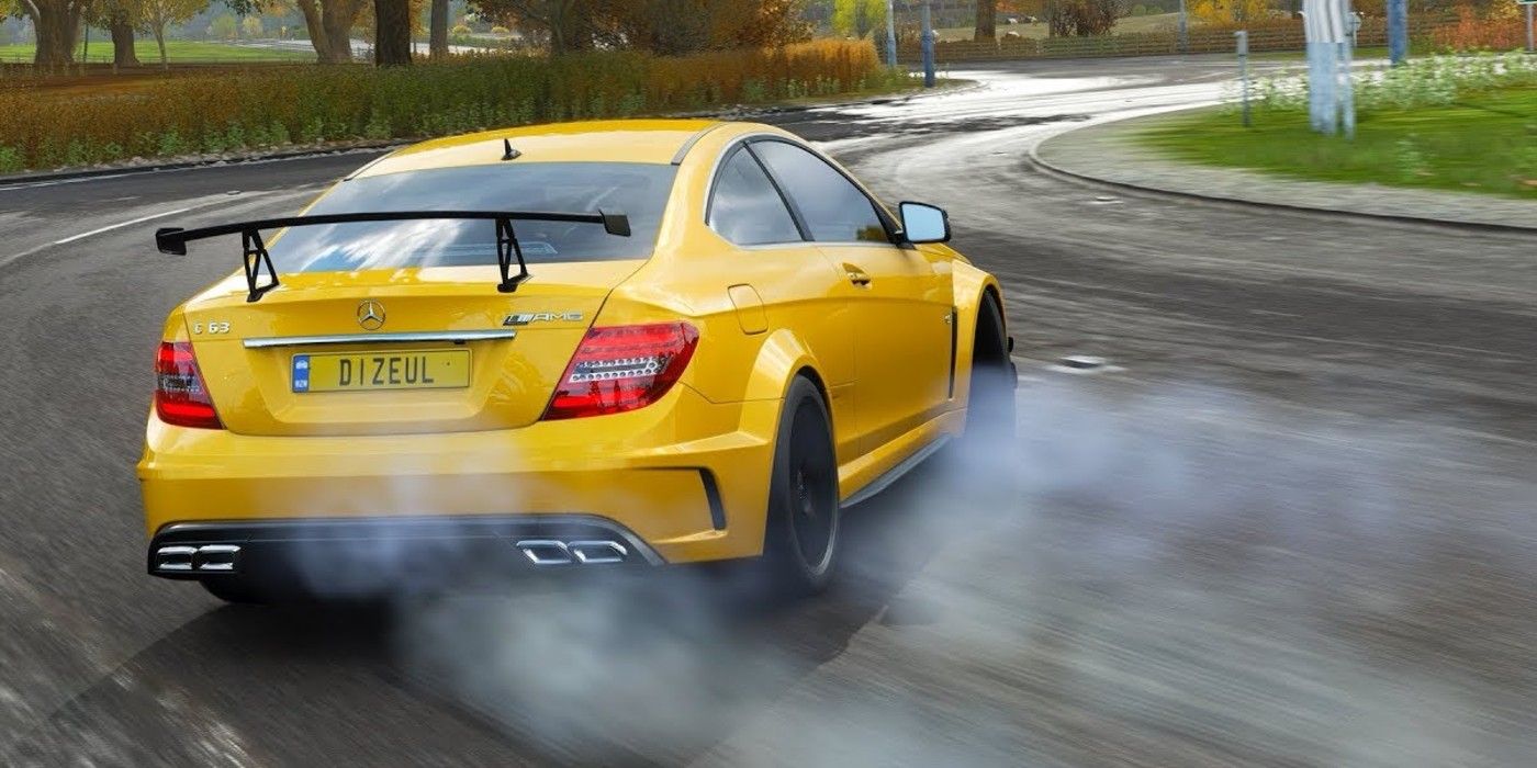 Forza Horizon 4 Mercedes-Benz C63 AMG sharp turn drifting on road with dust and smoke