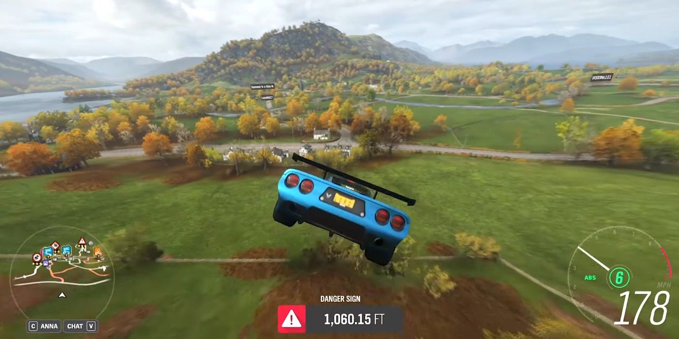 Forza Horizon 4 Mosler MT900s danger sign jump