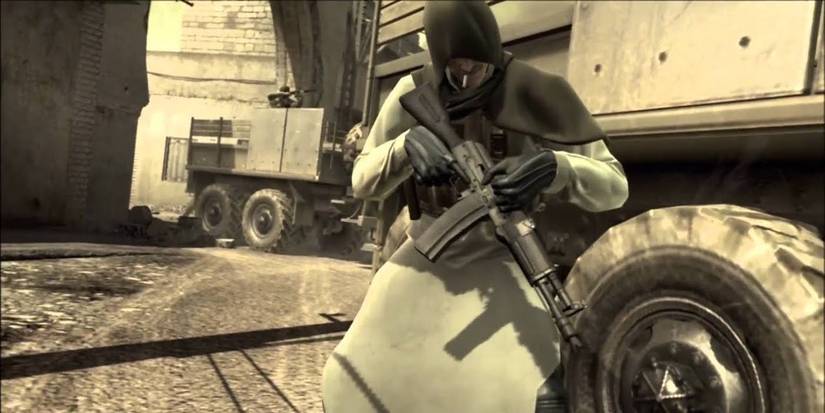 MGS 4 old snake intro reloading gun