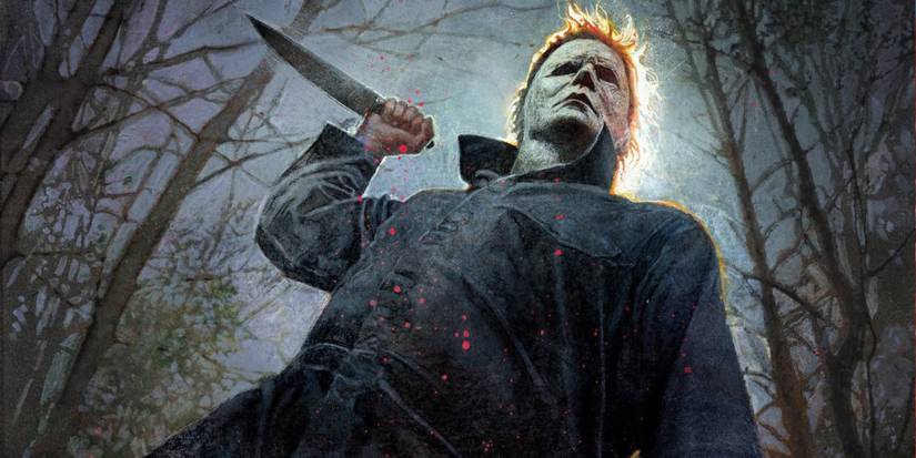 Michael Myers brandishing a knife in Halloween Ends 2018
