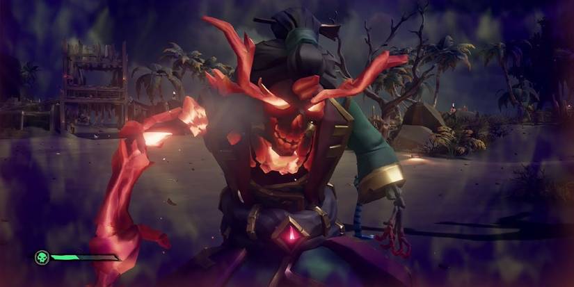 Warden Chi approaching the player in Sea of Thieves