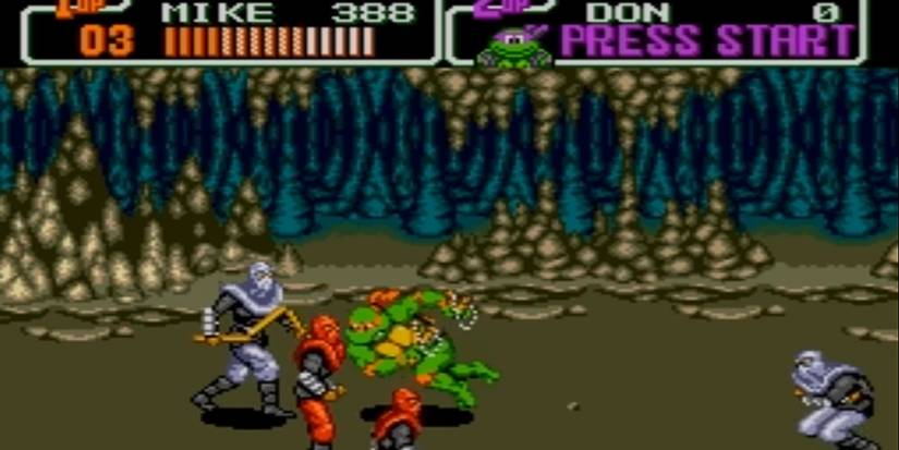 TMNT Hyperstone Heist Mike dashing at foot soldier